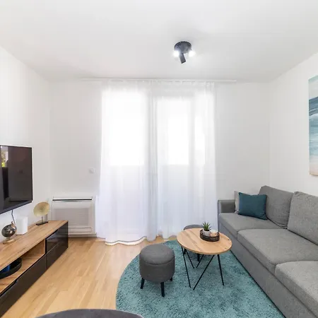 Bella Notte By Belmont Realty זאדאר