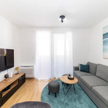 Bella Notte By Belmont Realty شقة *